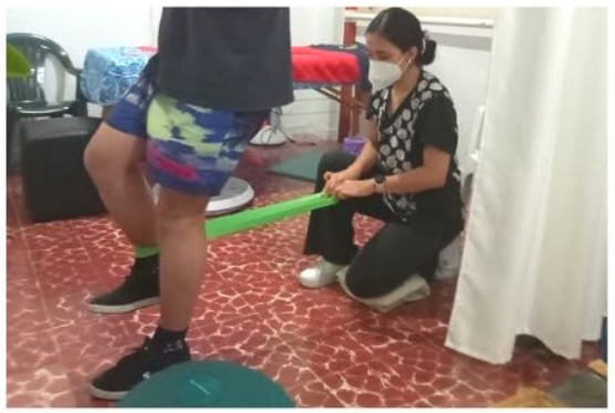 Abi providing physiotherapy rehabilitation support in Mexico